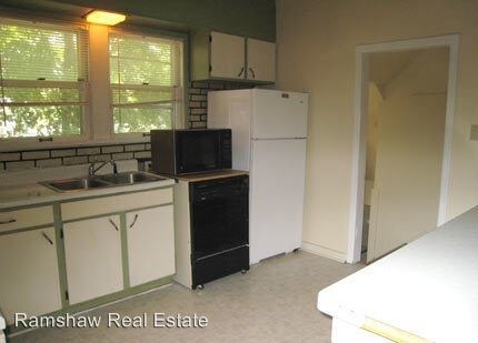 Foto del edificio - 3 br, 2 bath Apartment - 806 W. Stoughton St.