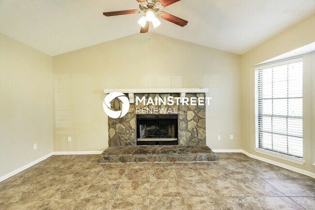 Foto del edificio - 3 Bedroom Pet-Friendly Home in Pinson, AL ...