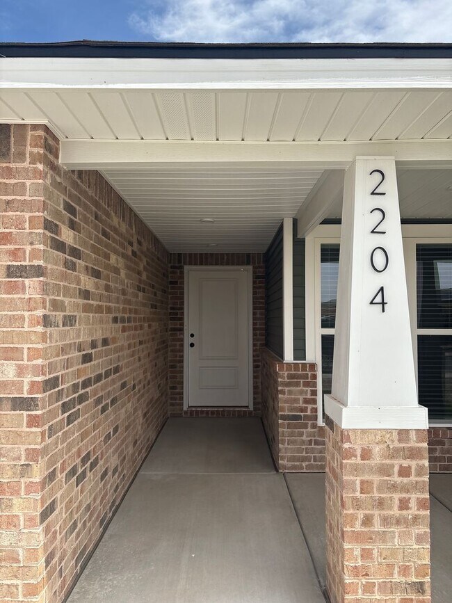 Foto del edificio - Charming New Build in Harvest – Pre-Leasing for June!