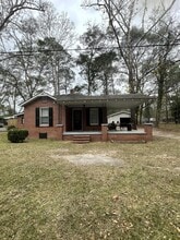 Building Photo - 409 Currie St Building Photo - 409 Currie St