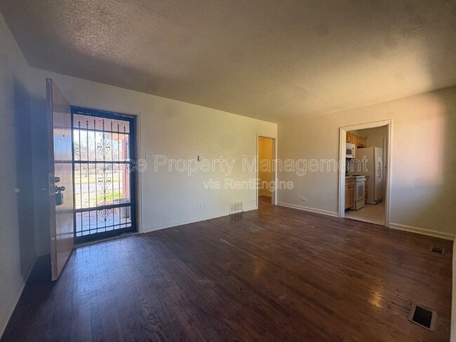 Foto del edificio - 1343 Del Mar Pkwy