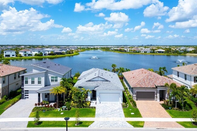 Foto del edificio - 10444 Northbrook Cir