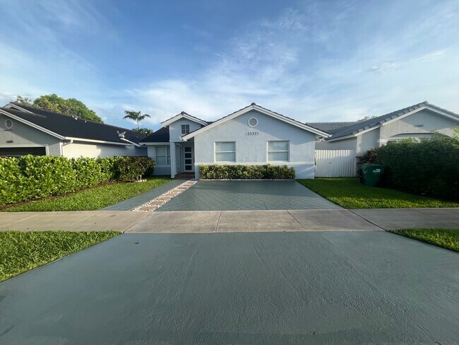 Building Photo - 13375 NW 10th Terrace
