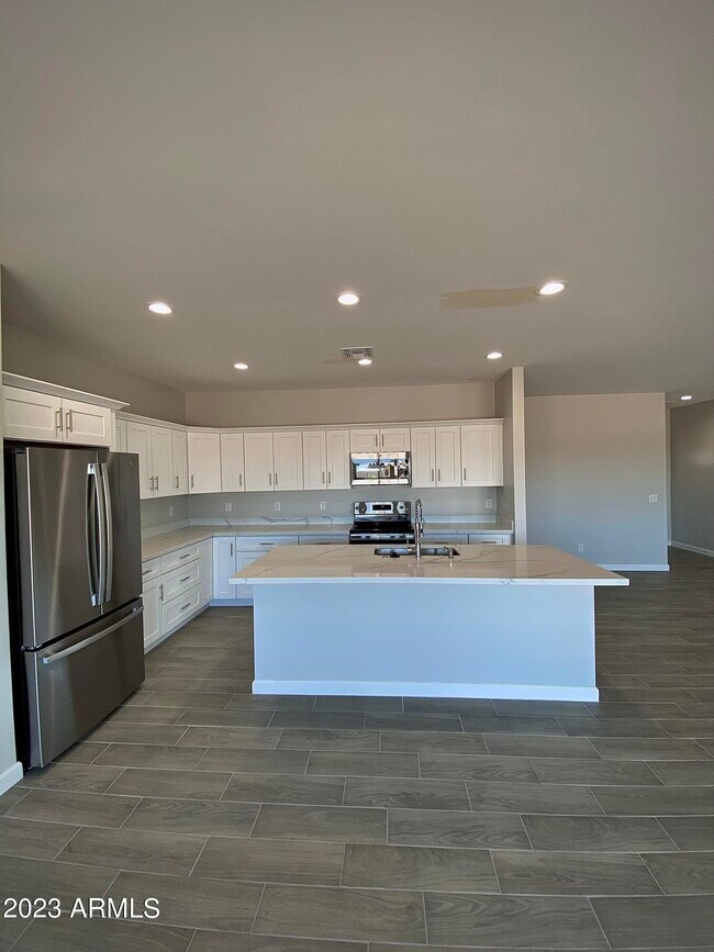 Building Photo - 10861 Cambria Cir