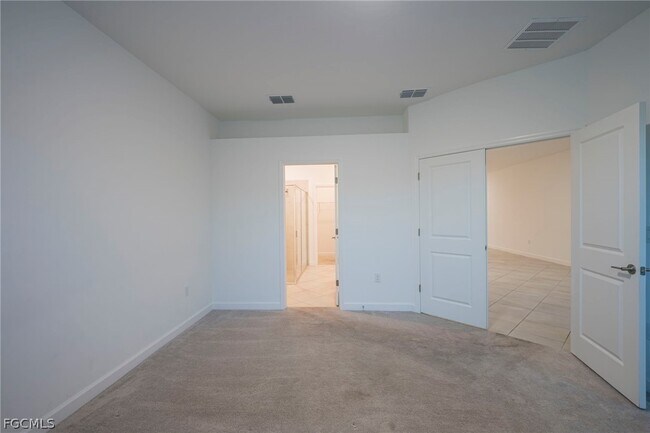 Foto del edificio - 9083 Leatherwood Loop