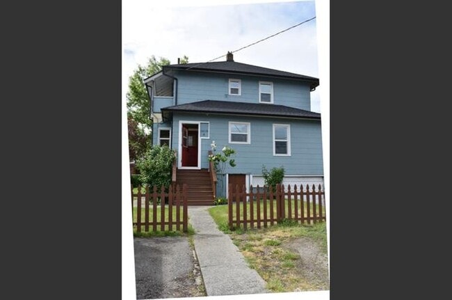 Photo - Burwell Duplex Apartment