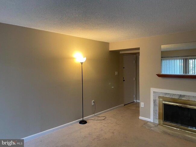 Foto del edificio - 11723 Karbon Hill Ct