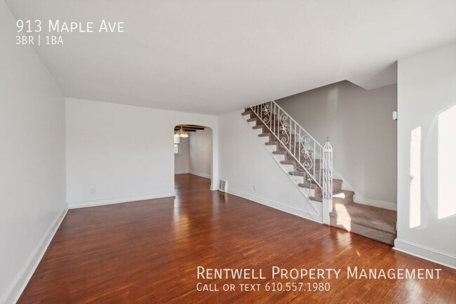 Building Photo - 3BR 1BA Townhome in Glenolden PA Available...