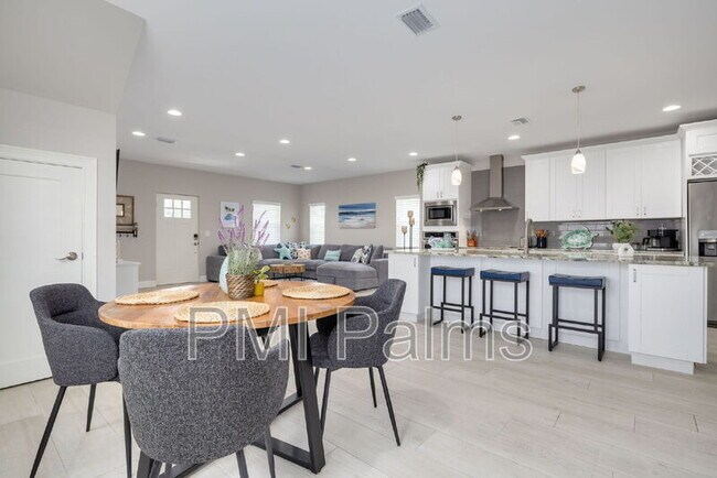 Foto del edificio - 227 46th Ave N