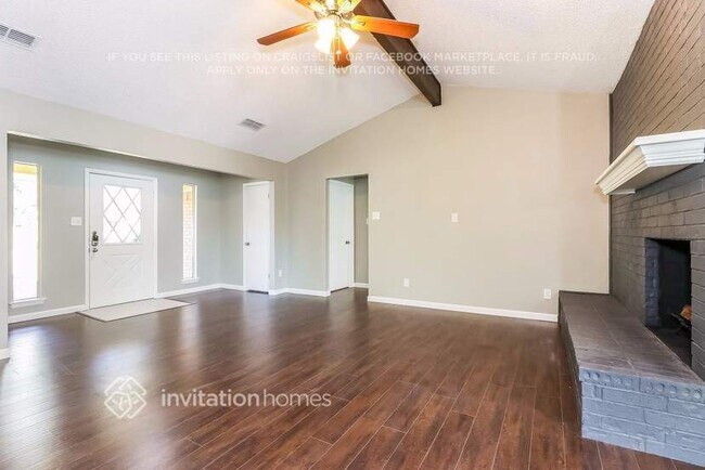 Foto del edificio - 713 Ridgewood Cir