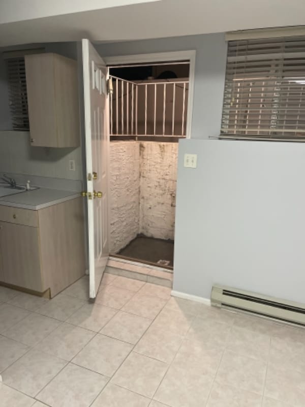 Foto del edificio - 910 Rockland Ave