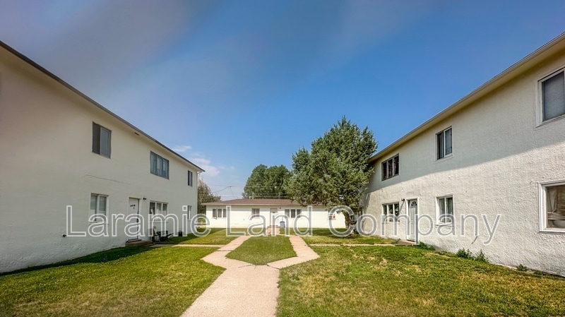 Foto principal - 1264 N 6th St