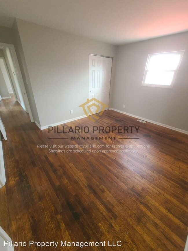 Building Photo - 3 br, 1 bath House - 1819 S Drexel Ave.