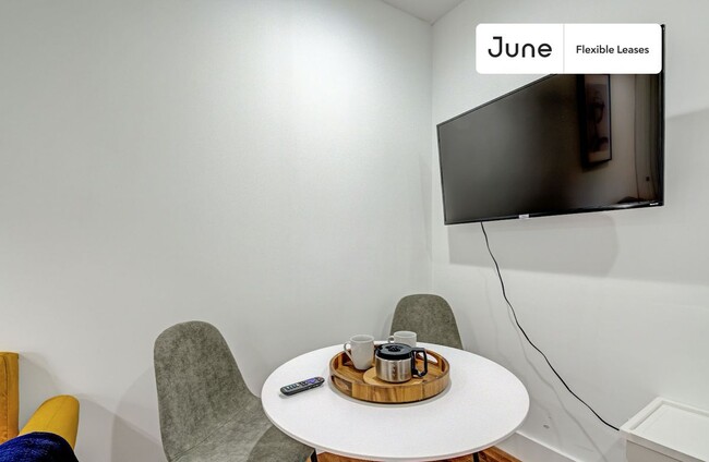 Photo - Modern ROOM at The Kensington House