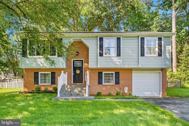 Foto del edificio - 6810 Estate Ln