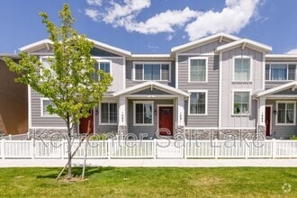 Building Photo - 1091 W Emerald Pools Ln