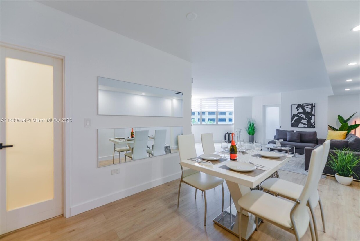 Foto principal - 825 Brickell Bay Dr