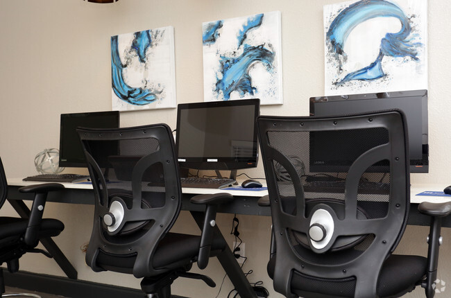 Interior Photo - Forty200