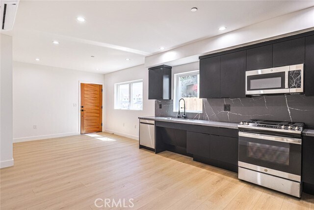 Building Photo - 6006 Comey Ave