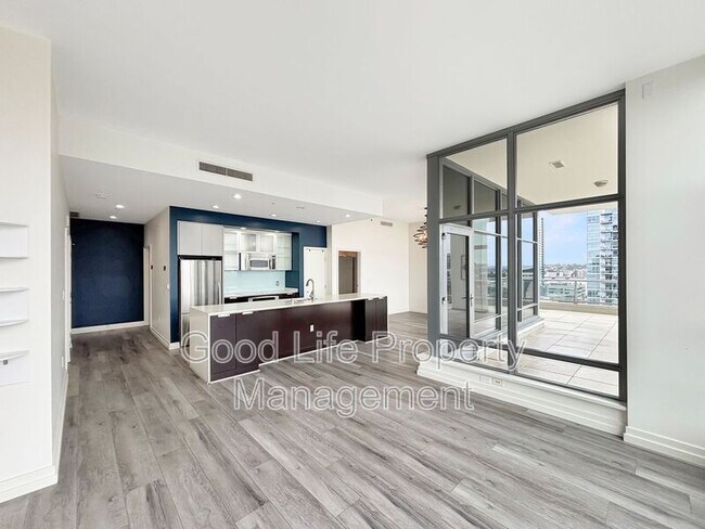 Foto del edificio - 575 Sixth Ave