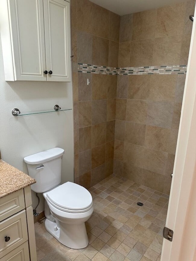 Building Photo - 1 Bedroom in Goleta