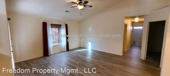 Building Photo - 3 br, 2 bath House - 777 Oxford Ct