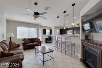 Building Photo - 437 Waterwheel Falls Dr