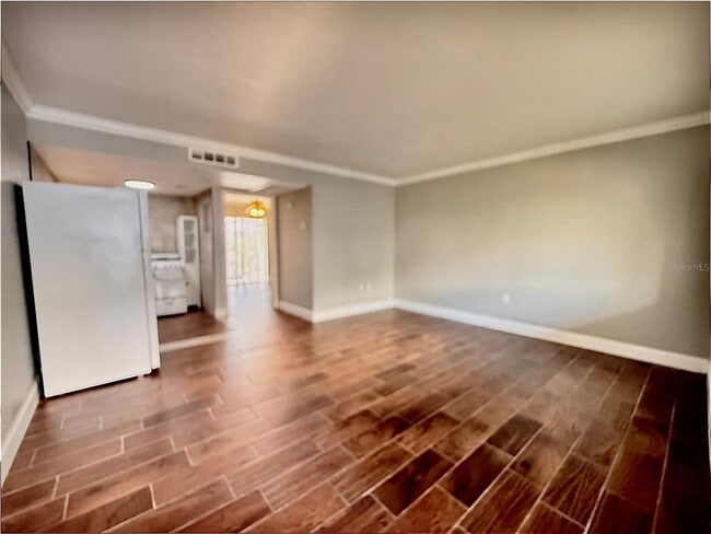 Building Photo - 133 Oyster Bay Cir