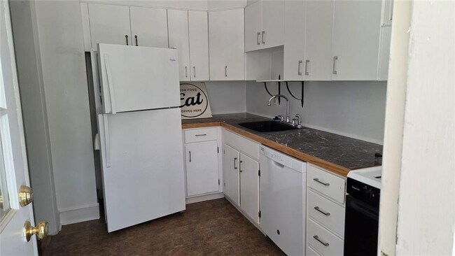 Foto del edificio - 1845 Monroe Dr NE