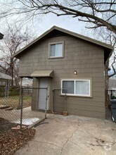 Building Photo - 4128 S 32nd W Ave