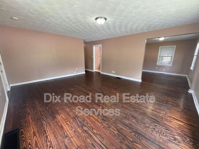 Foto del edificio - 344 W Parkwood Dr