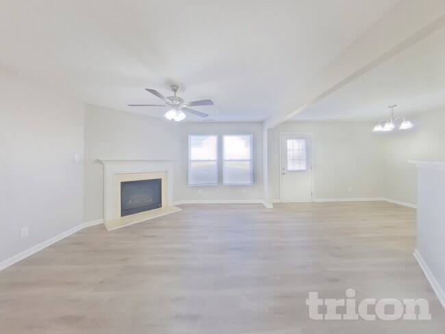 Foto del edificio - 8638 Panglemont Drive