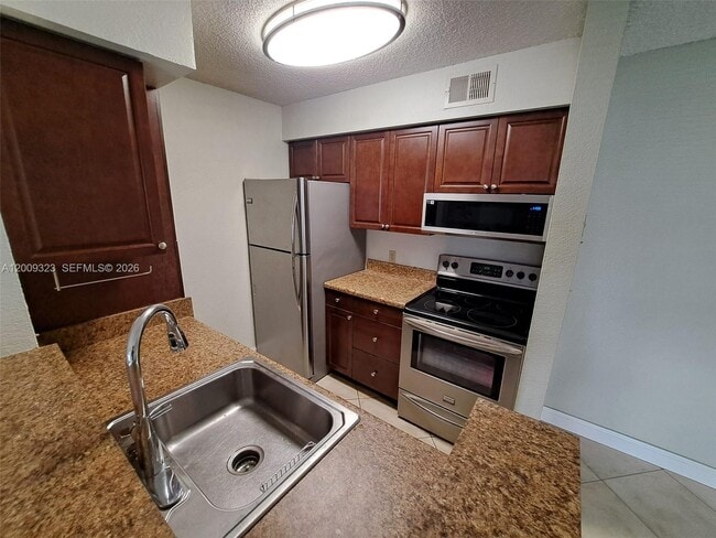 Photo - 3200 North Palm Aire Drive Apt #3200, Pompano Beach, FL 33069 - 1 BR 1.5 BA condo