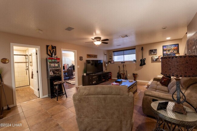 Building Photo - 2296 Bryce Ln