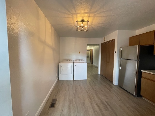 Foto del edificio - 601 Rizek Dr