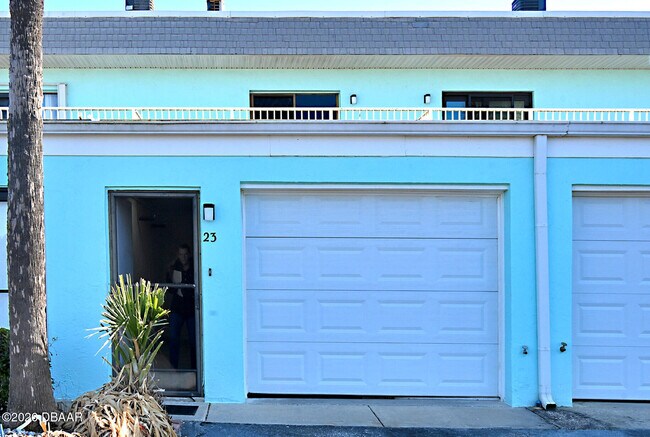 Foto del edificio - 2850 Ocean Shore Blvd