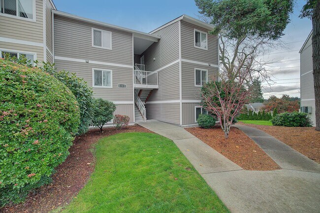 2bd/1ba Kirkland Condo - 2bd/1ba Kirkland Condo