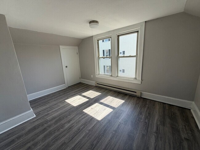 Foto del edificio - 636 McKinstry Ave