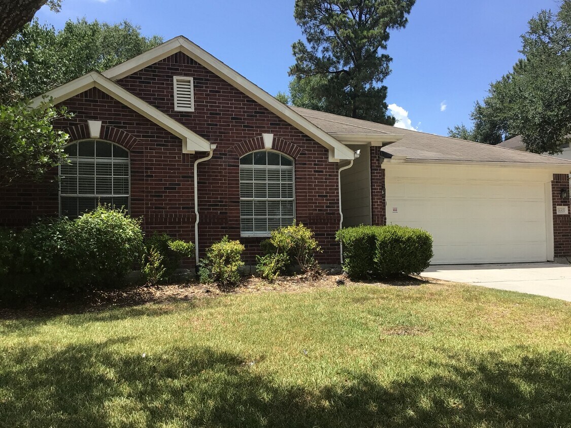Primary Photo - 16303 Mango Ridge Ct