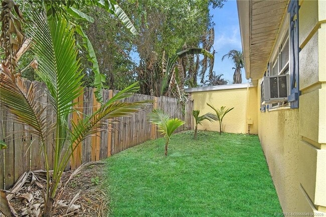 Foto del edificio - 1413 SW Heather Terrace