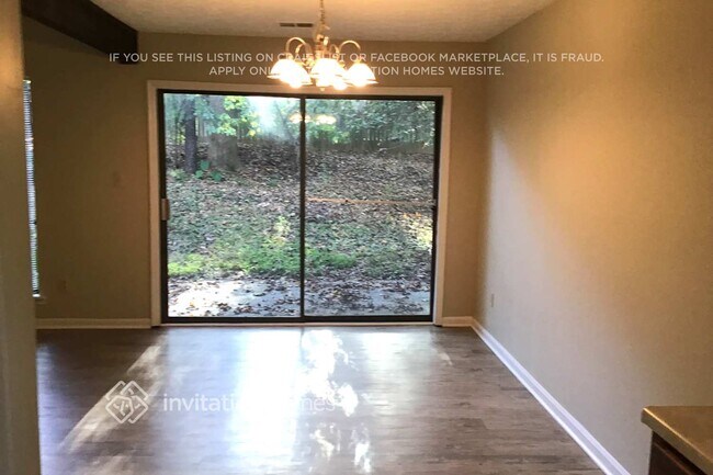 Building Photo - 511 Pebble Creek Dr