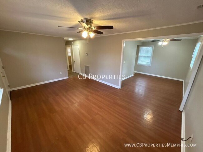 Foto del edificio - 887 Par Ave