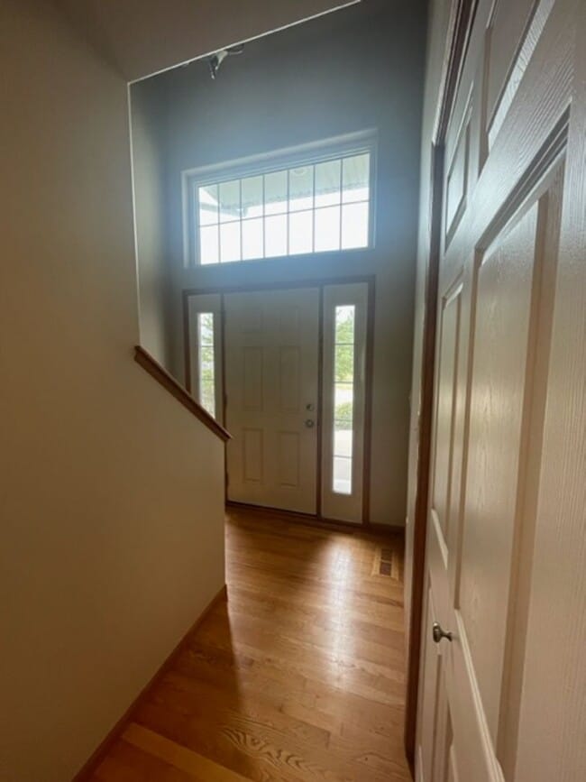 Building Photo - Available NOW! Spacious 4 Bedroom, 3-1/2 Bath Home in North Liberty with big back yard!!!