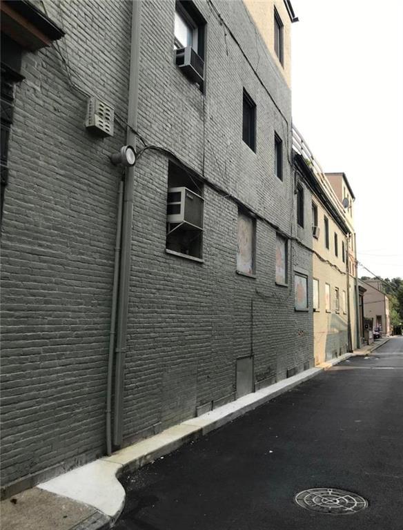 Building Photo - 228 Northampton St