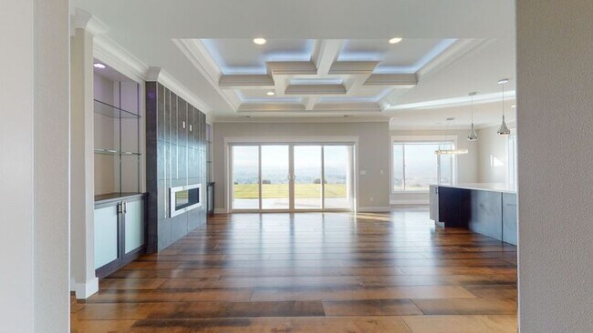 Foto del edificio - 2607 Falcon Ln
