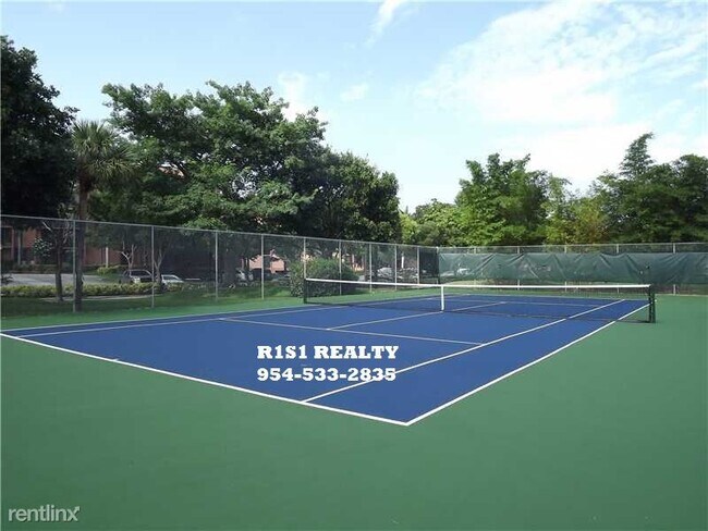 Foto del edificio - 2 br, 1.5 bath Condo - 1101 River Reach Dr XX