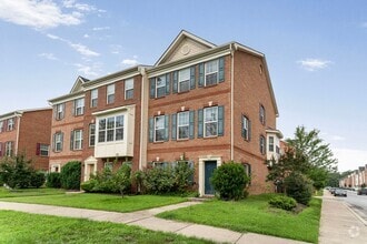 Building Photo - 6620 Bayard Alley