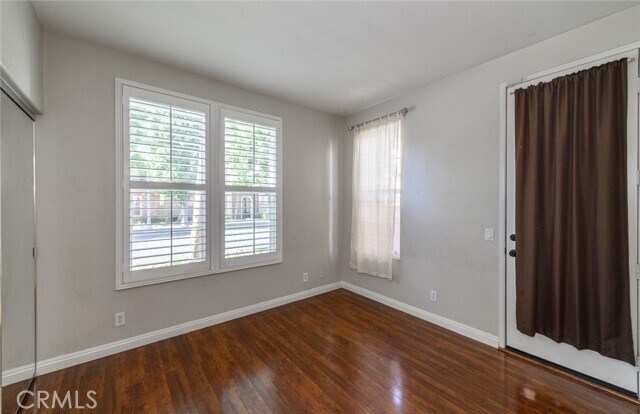 Building Photo - 234 Tall Oak