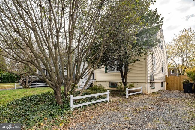Foto del edificio - 4818 22nd Rd N