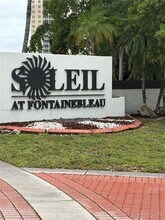 Building Photo - 9711 Fontainebleau Blvd